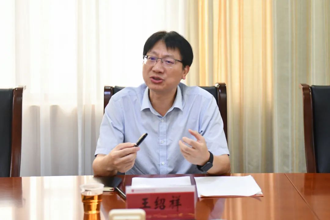 20250620出国交流师生行前培训会-3.jpg