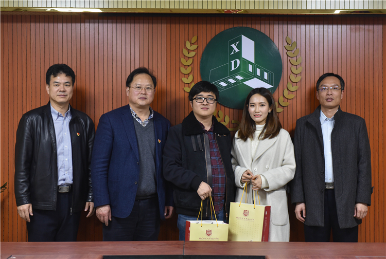20200103上海校友代表2020新年座谈会 林响摄 (2).jpg