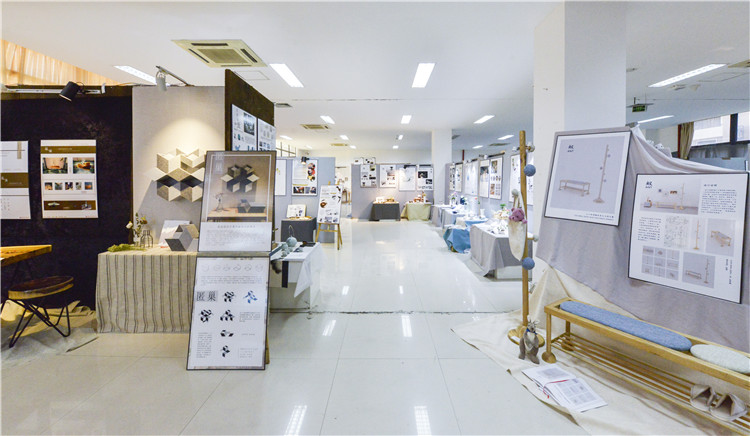 20180330文化产业系举办“振鹭于飞”2018届美术学、产品设计毕业作品展 杨竞雯 (7).JPG