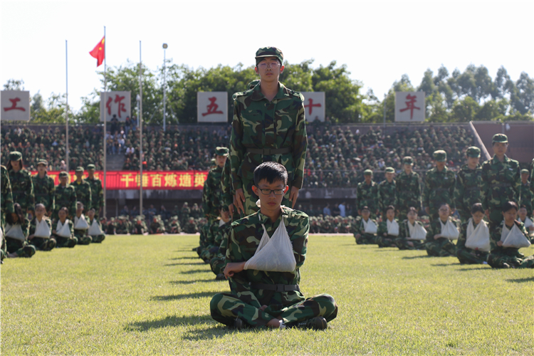 20190922 包扎 马颖摄 (1).jpg
