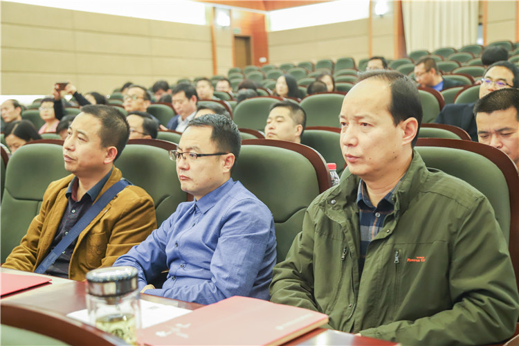 20191128 中国教育报刊社2019年特约通讯员福州通联会在福建师范大学协和学院举行 林小毳 (1).jpg