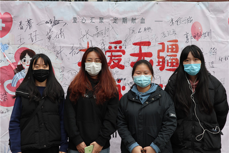 20201226学院举办“大爱无疆,血脉相连”无偿献血活动(5).jpg