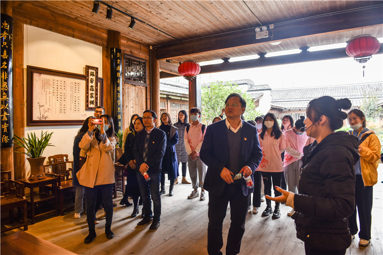 20201211‘学四史守初心,薪火相传担使命’文化产业系2019级第一党支部党日活动 林响摄 (17).jpg
