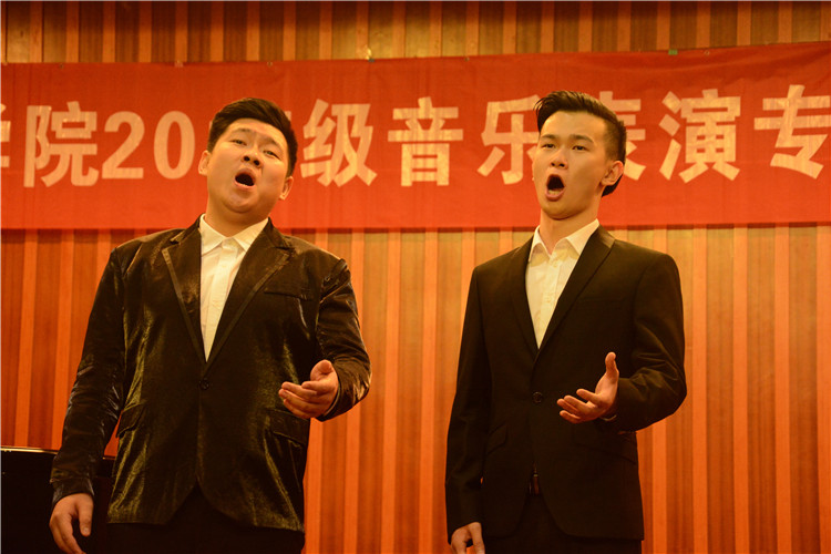 20131123 音乐会 蔡义源 (6).JPG
