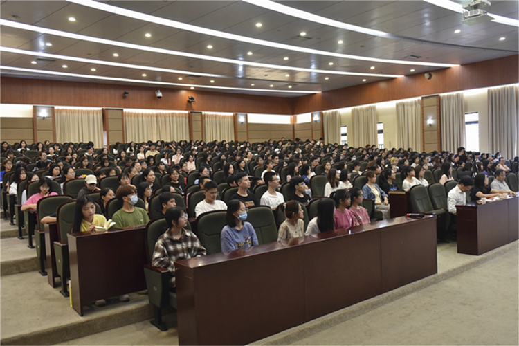 20201007 讲座 (4) 杨竞雯摄.jpg