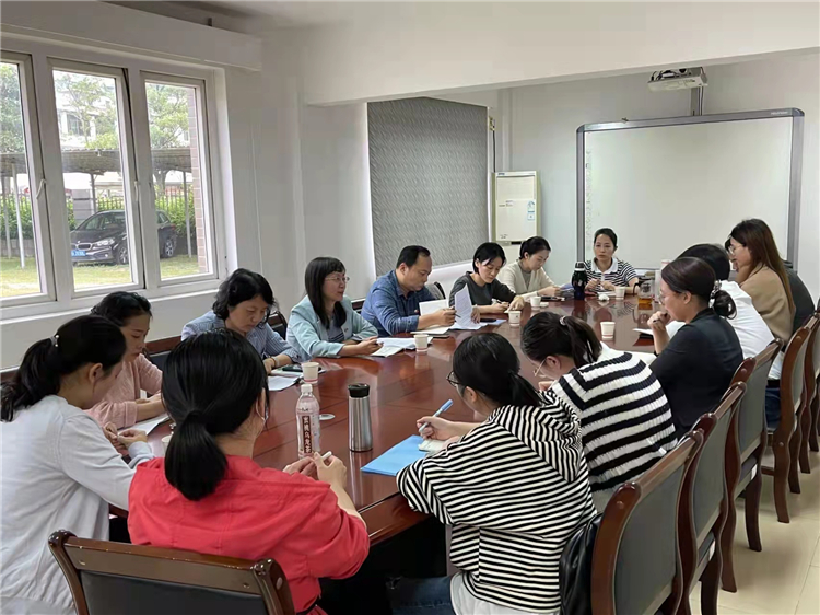 10月27日 文产产业系座谈.jpg