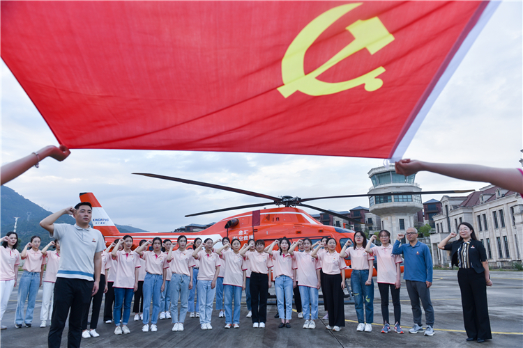 20201119外语系应贵勇书记上党课 林响-5 - 副本.jpg