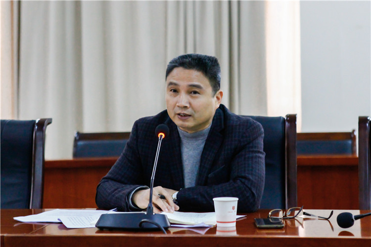 20210108学院召开2020-2021学年第一学期期中教学检查情况反馈会 刘梦卿摄 (1).jpg